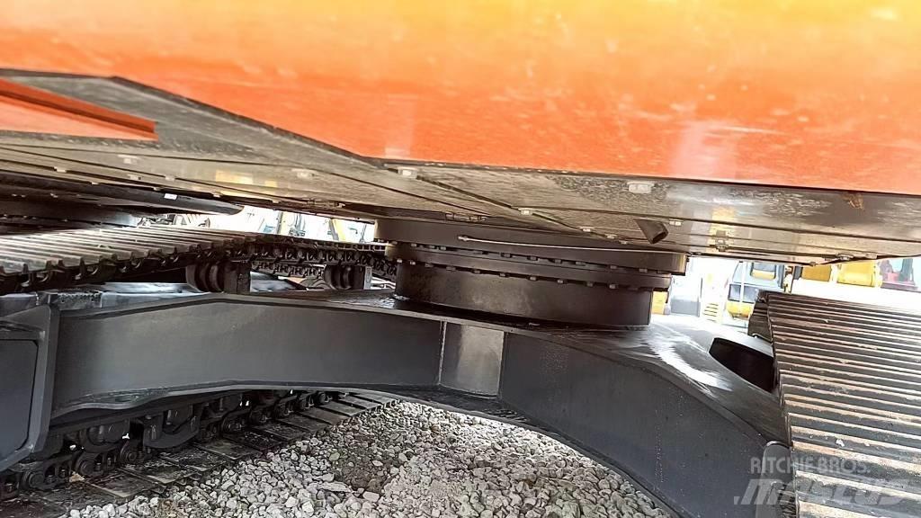 Doosan 225 LC-9 履带挖掘机