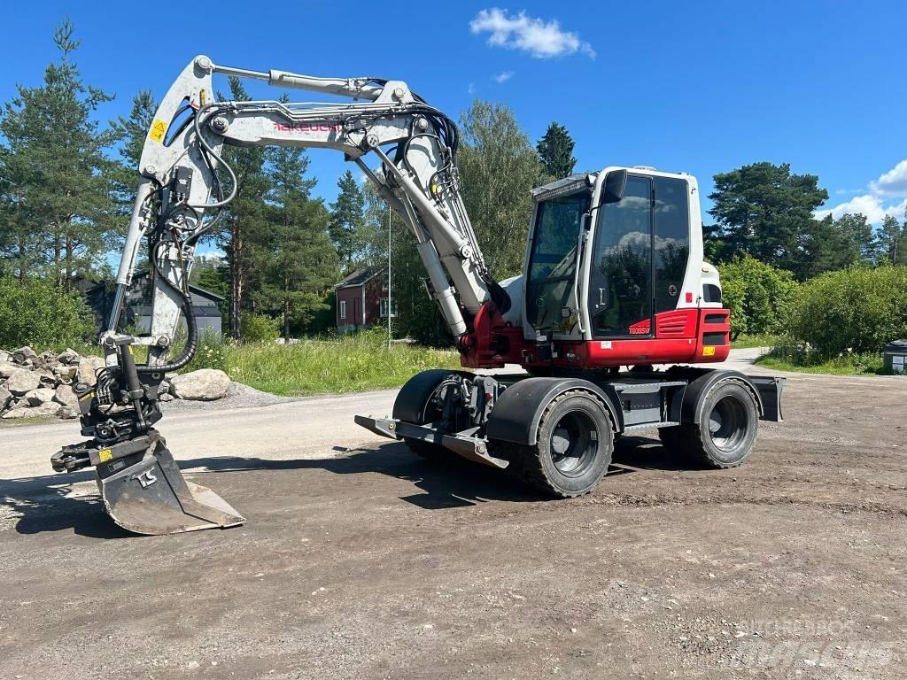 Takeuchi TB395W 轮式挖掘机