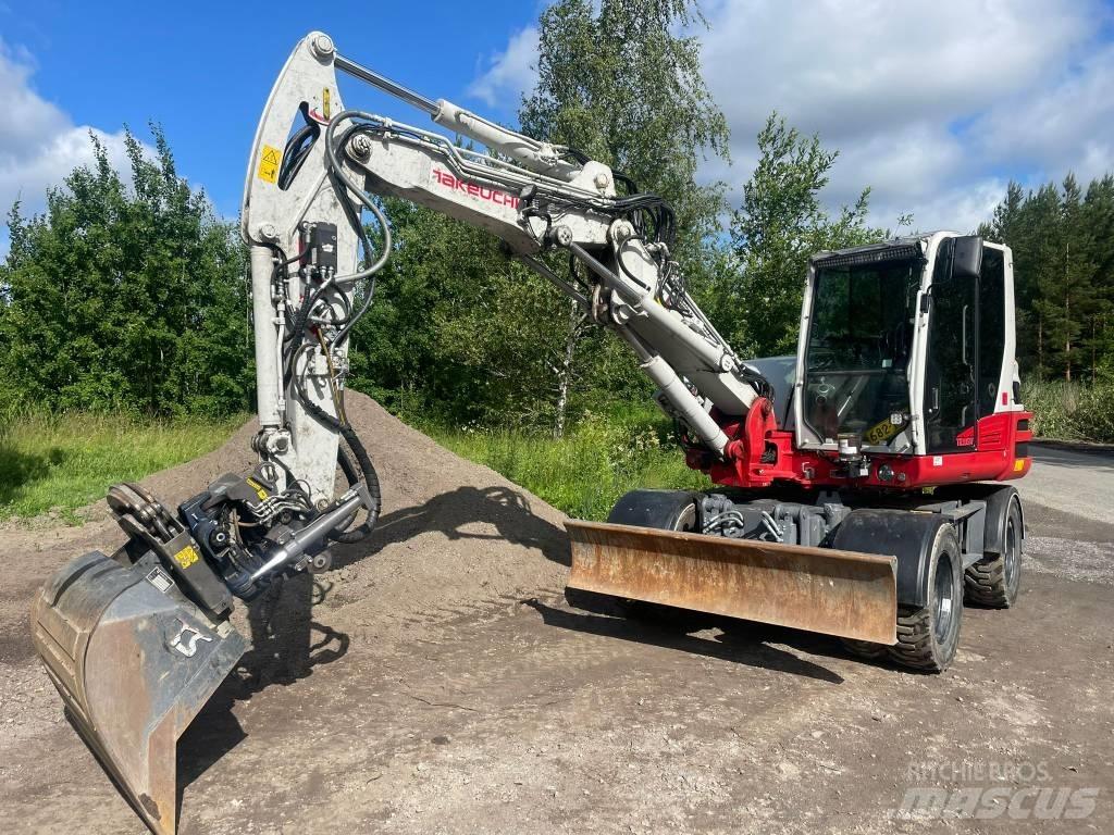Takeuchi TB395W 轮式挖掘机