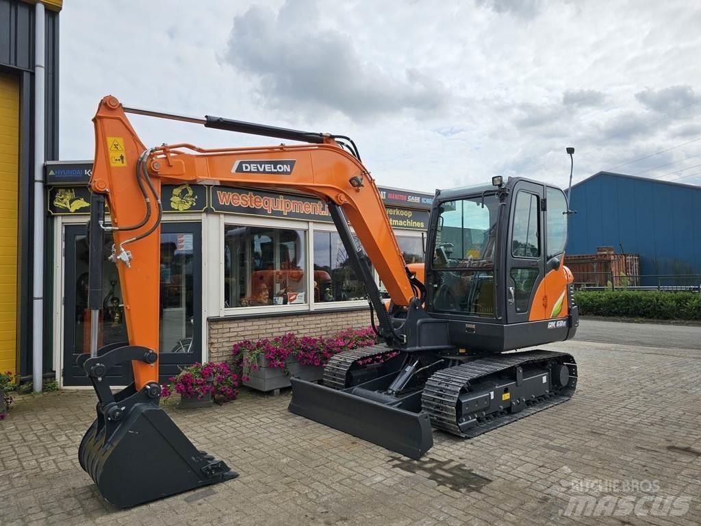 Develon DX60E-10N 小型挖掘机