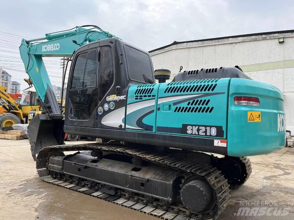 Kobelco SK 210 履带挖掘机