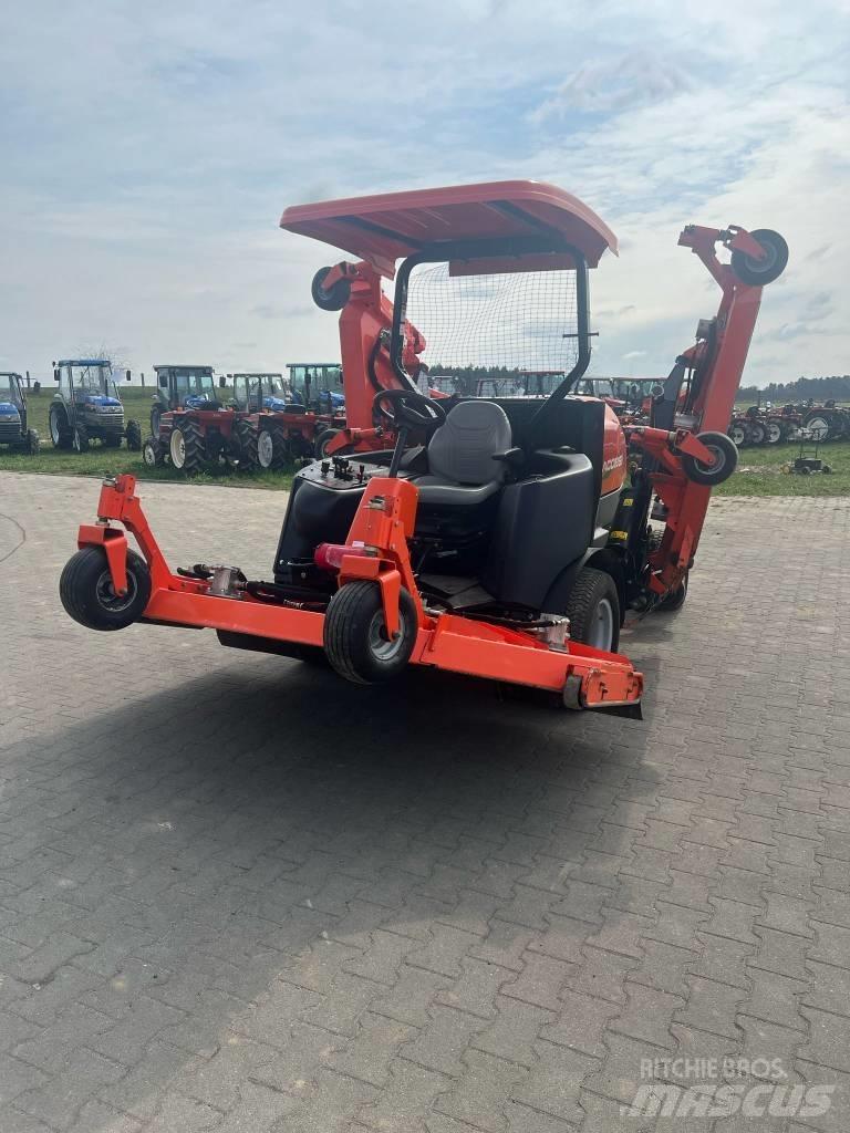 Jacobsen HR9016 长草、修正和环绕割草机