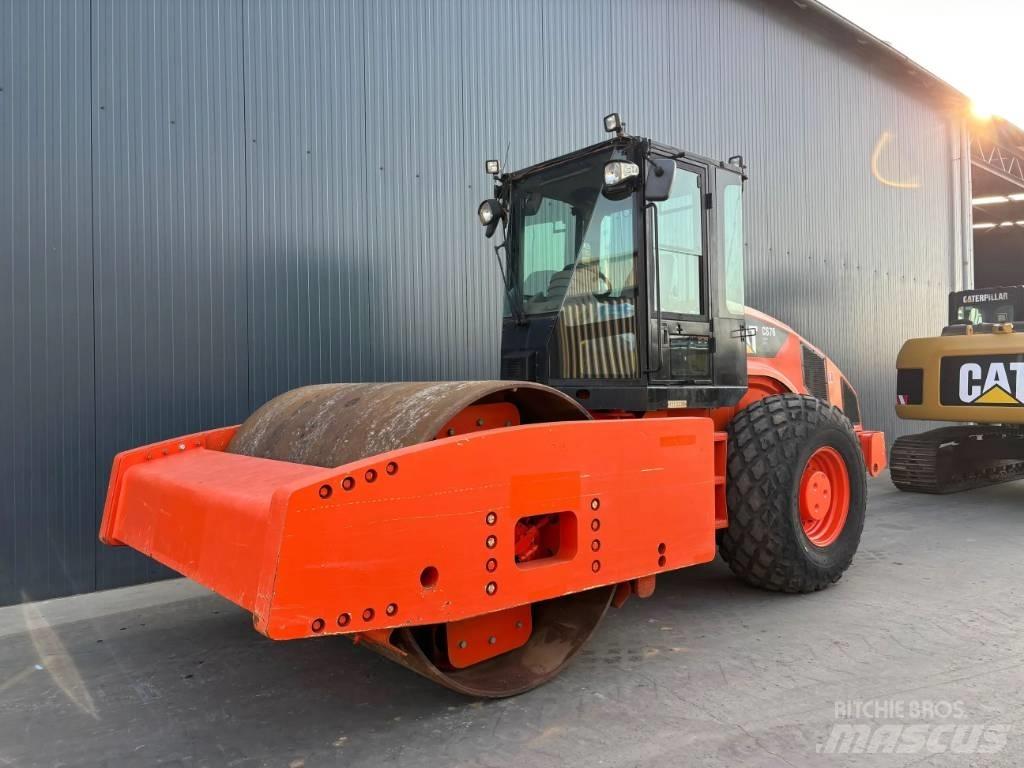 CAT CS76 XT 单轮压路机