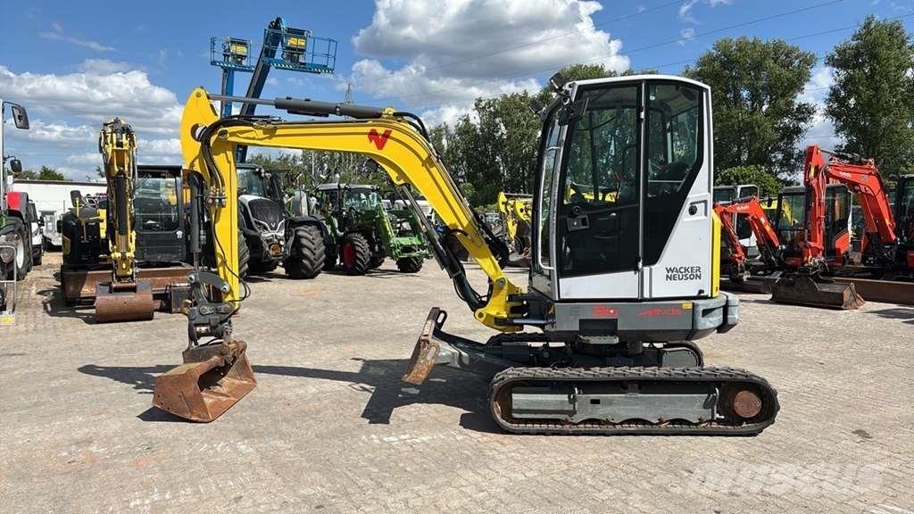Wacker Neuson EZ36 小型挖掘机