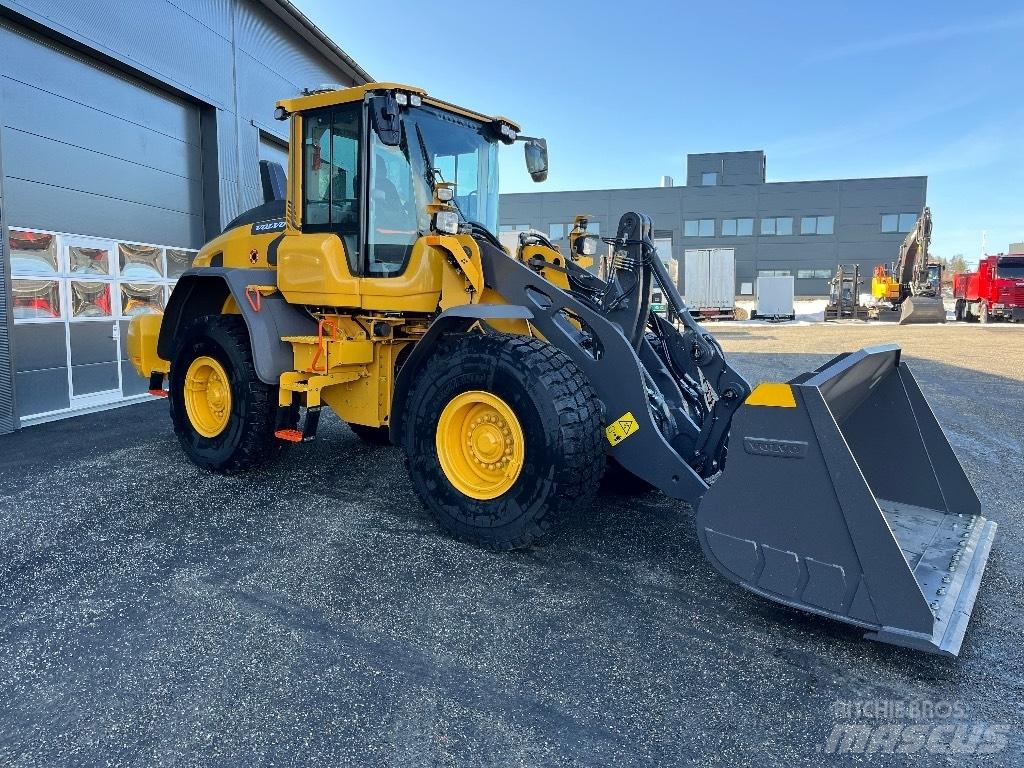 Volvo L 90 H2 轮式装载机