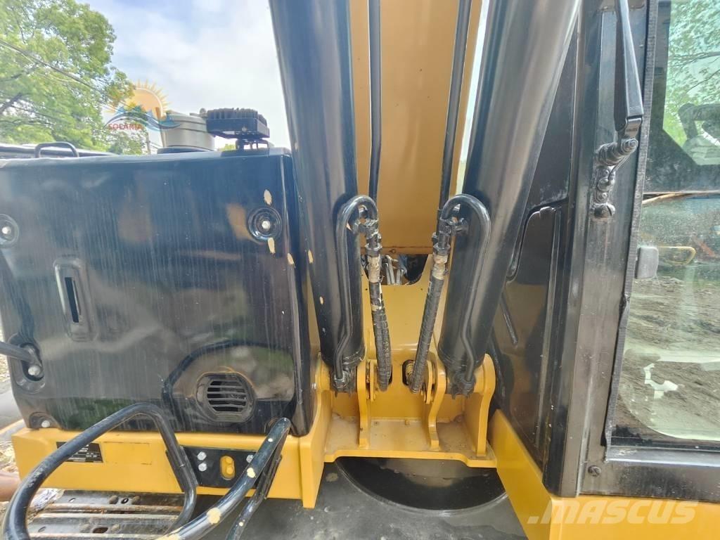 CAT 310 履带挖掘机