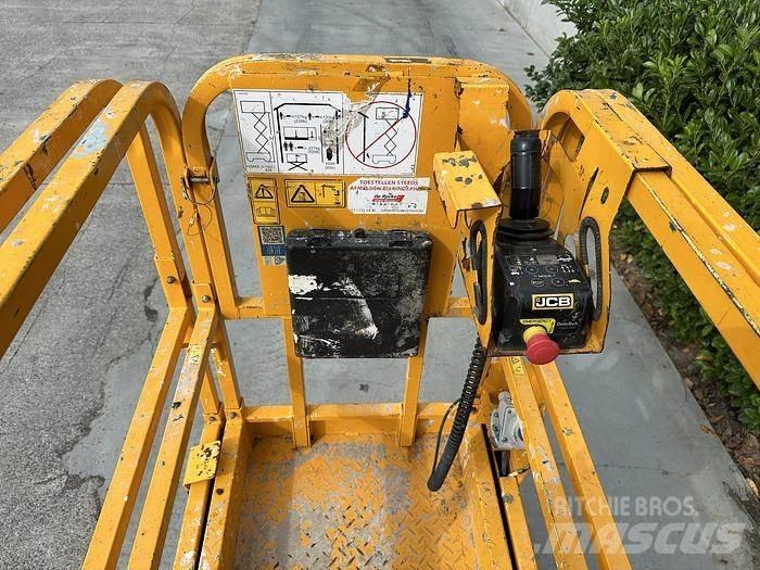 JCB S4550E 剪叉式升降机