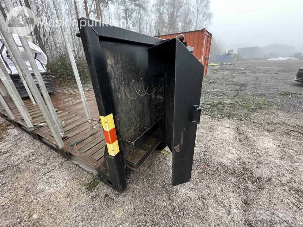 Sisu Maskinflak 可卸车厢