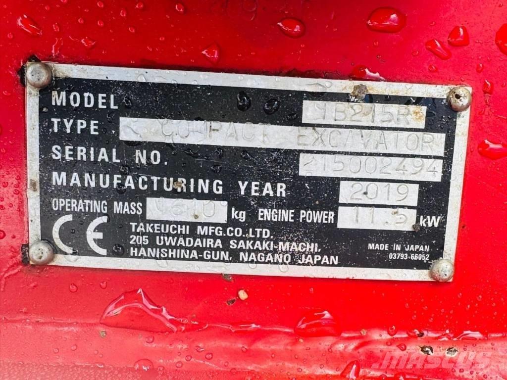 Takeuchi TB 215 R 小型挖掘机