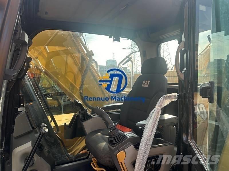 CAT 323GC 履带挖掘机