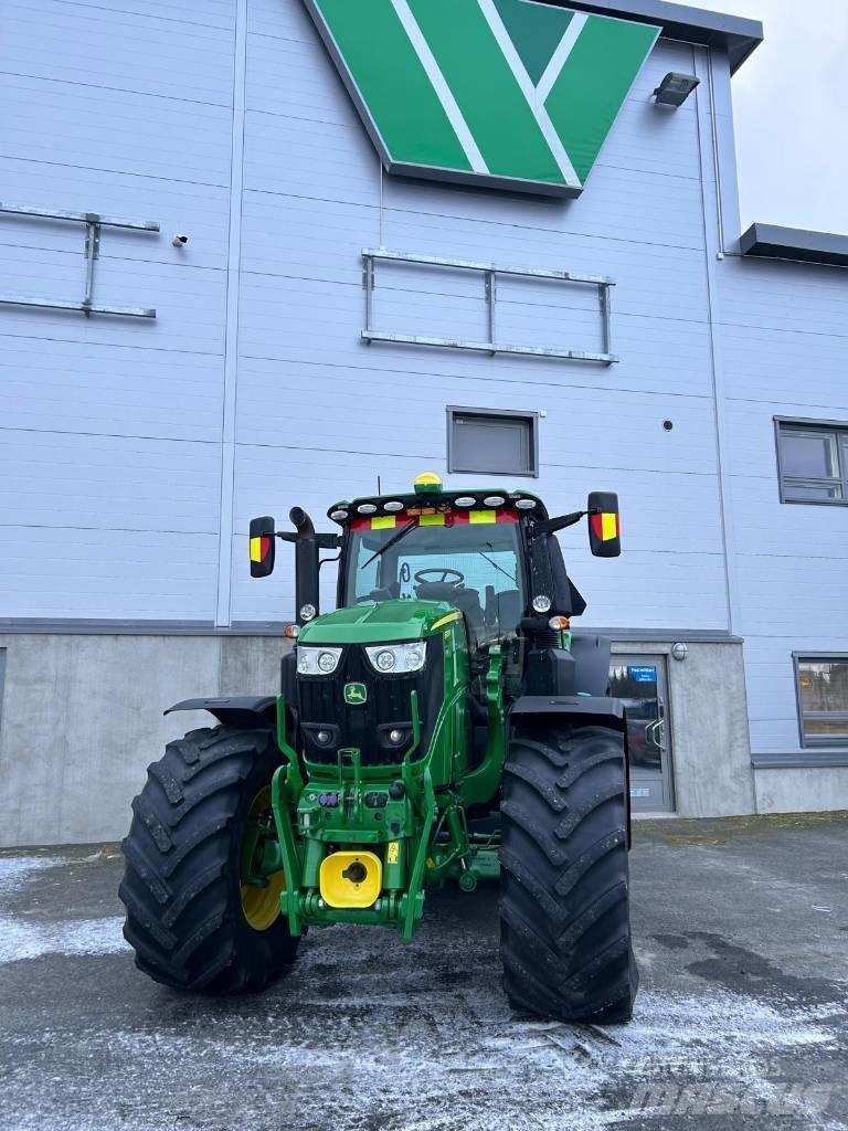 John Deere 6250 R 拖拉机/农用车