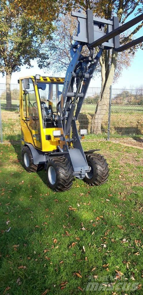 Eurotrac W11 前装载和挖掘机