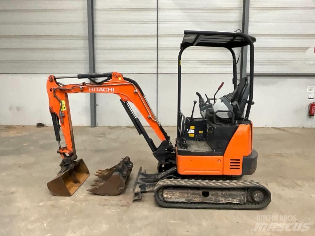 Hitachi ZX 19 U-5 A 小型挖掘机