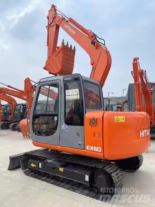 Hitachi EX60 小型挖掘机