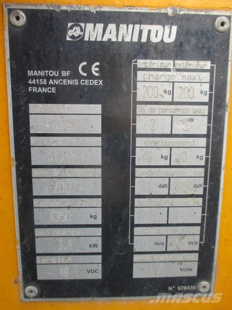 Manitou 170 AETJL 曲臂高空工作平台