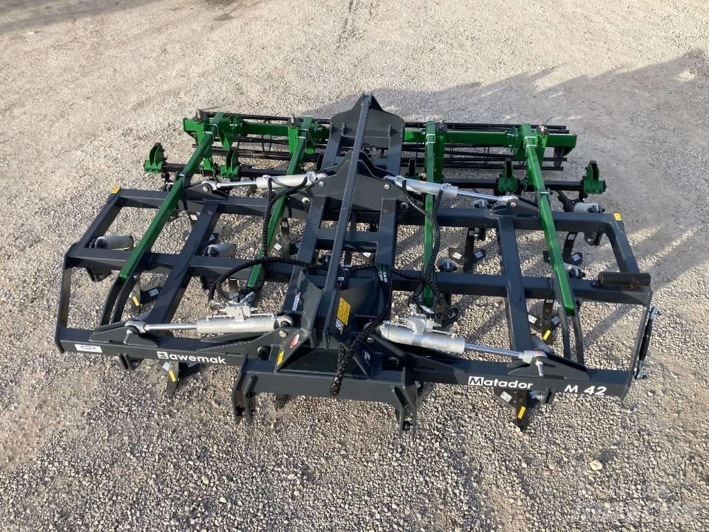 Awemak Matador M25 手扶中耕机