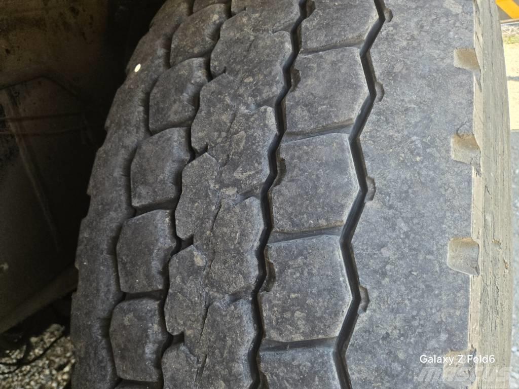 Kato SS500 越野轮胎起重机︳越野吊︳越野起重机︳移动式起重机