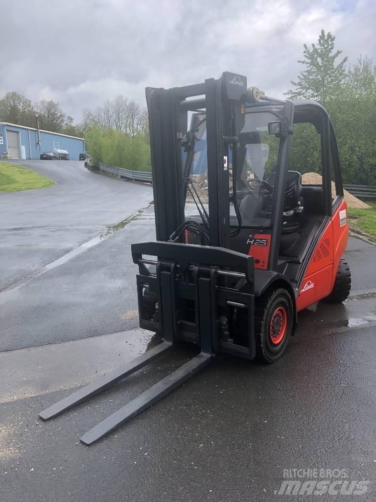 Linde H25T 天然气叉车
