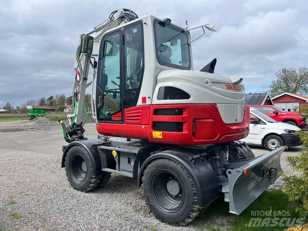 Takeuchi TB 395 W 轮式挖掘机