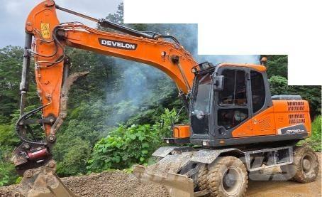 Doosan D 140W-5 轮式挖掘机