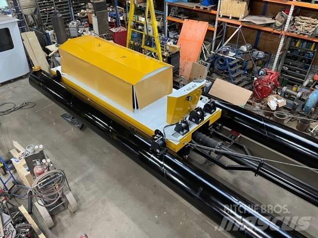  Small Dredger 挖泥机