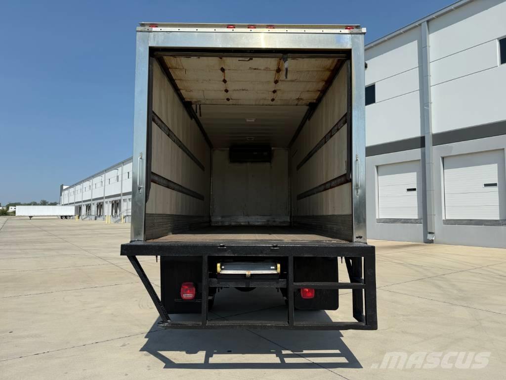 Hino 338 冷藏车