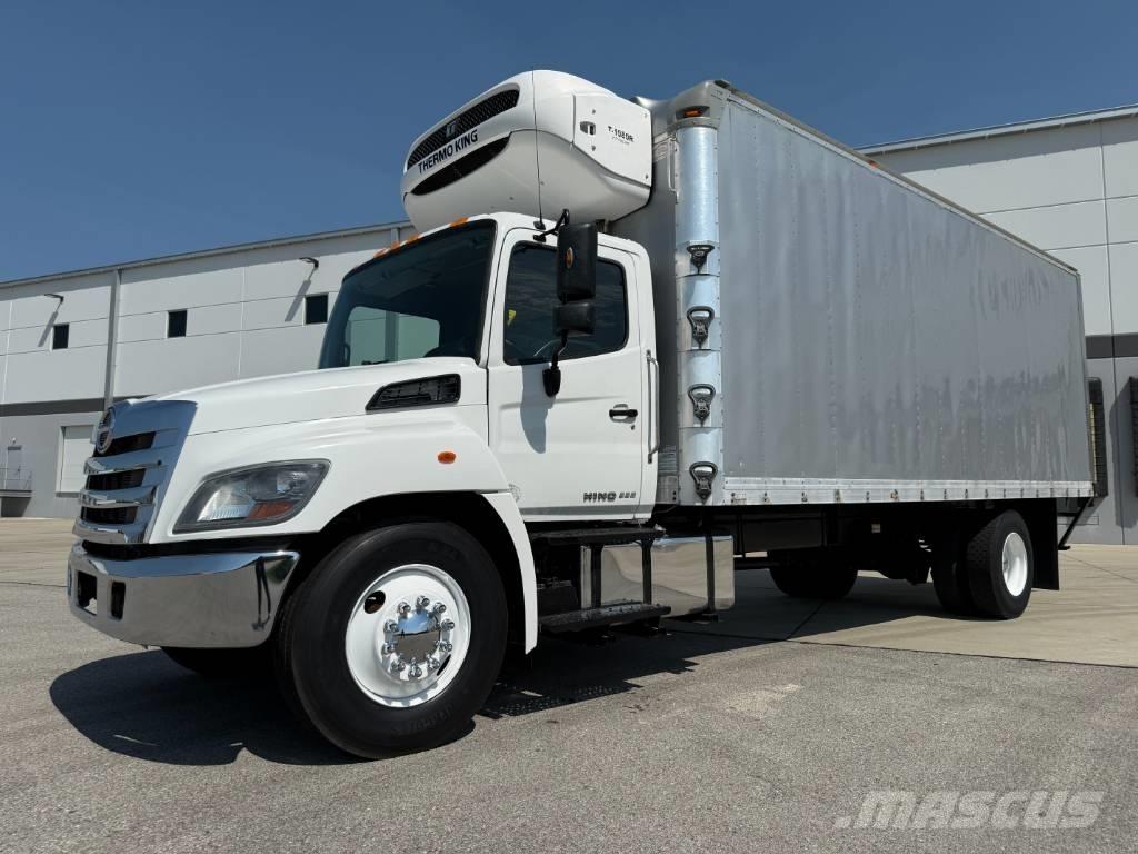 Hino 338 冷藏车