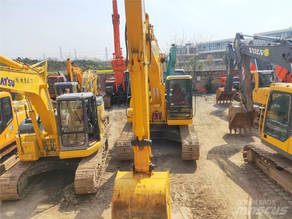 Komatsu PC 200-7 履带挖掘机