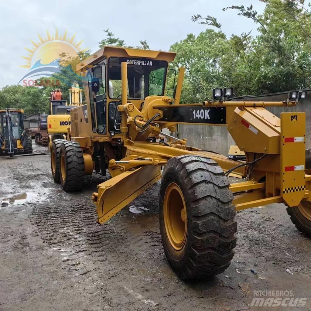 CAT 140 K 平地机/推土机