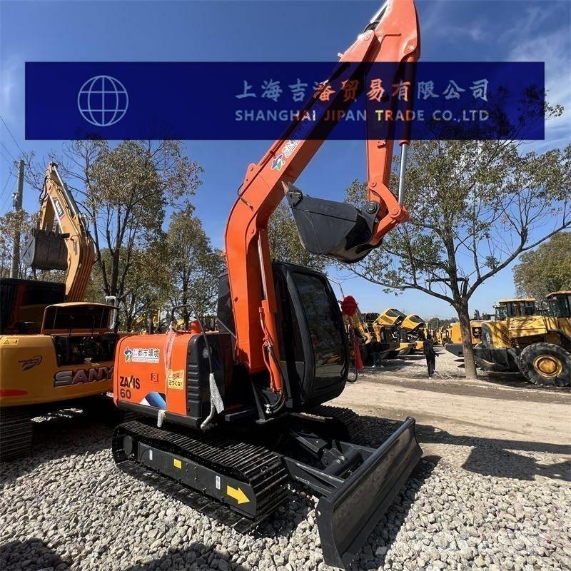 Hitachi ZX 60 小型挖掘机