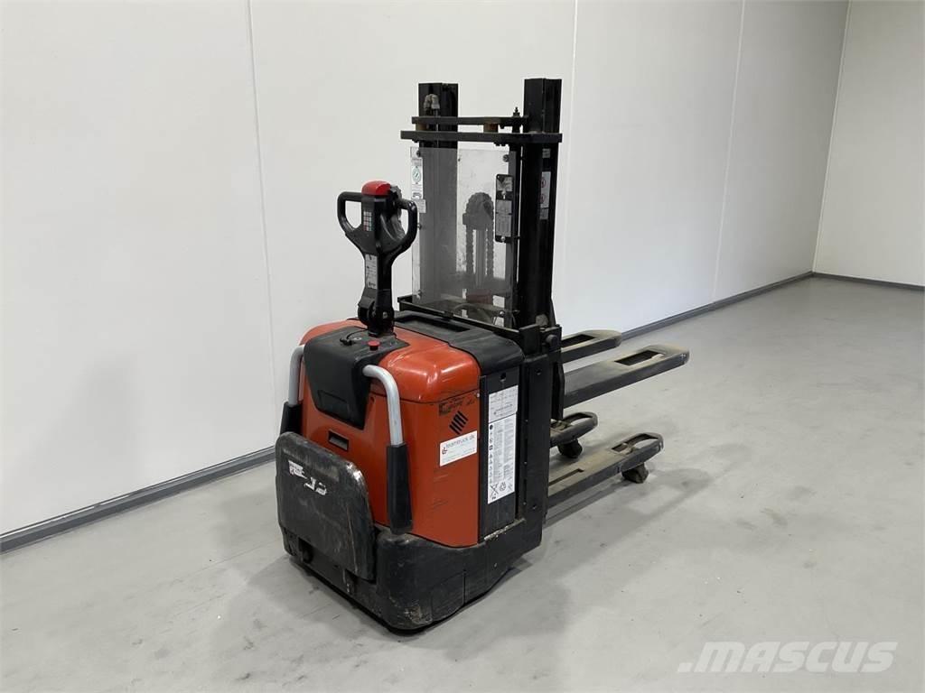 BT SPE125L 行走式堆垛机