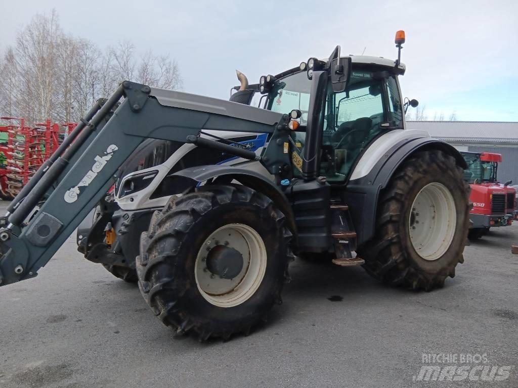 Valtra T 214 D 拖拉机/农用车