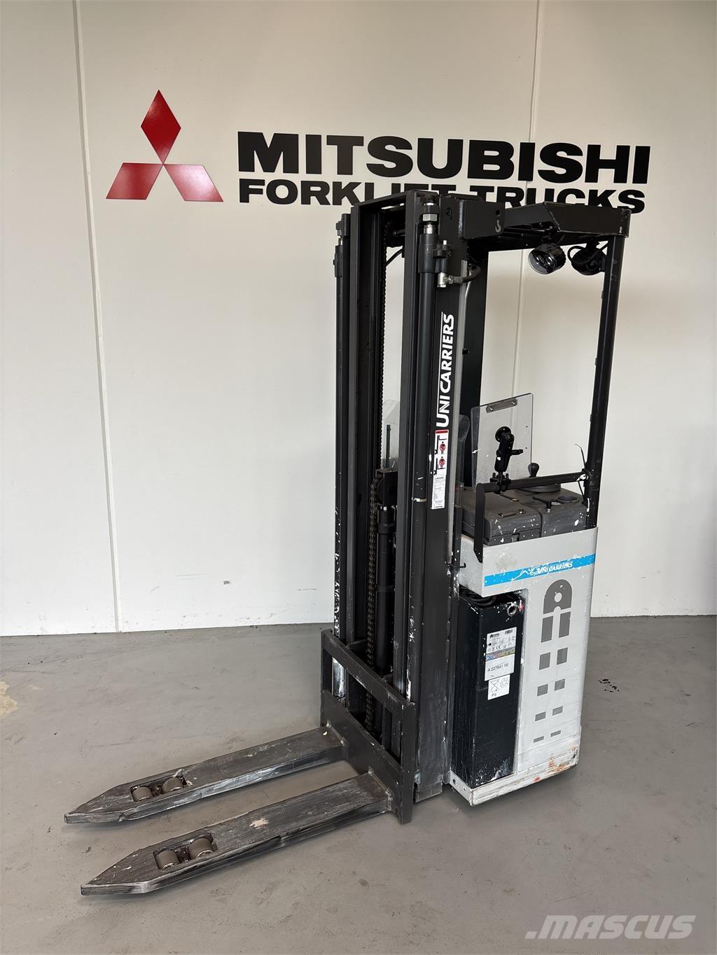 Atlet A160 行走式堆垛机