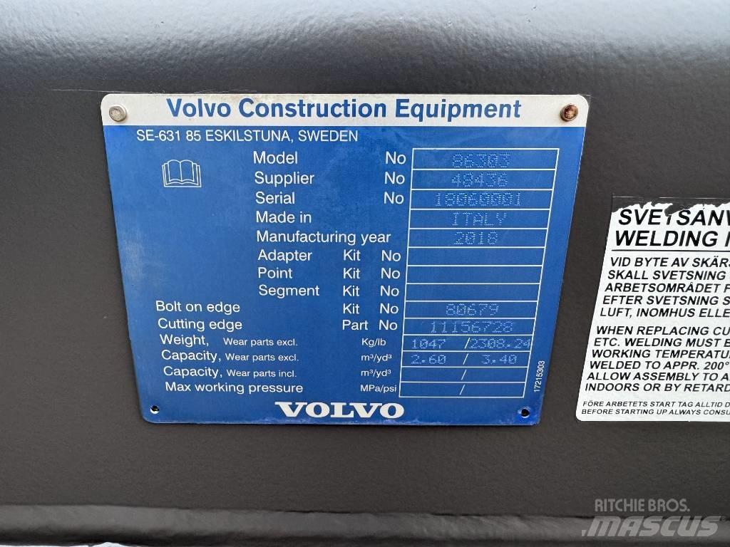 Volvo 2.6m GP Bucket 挖斗