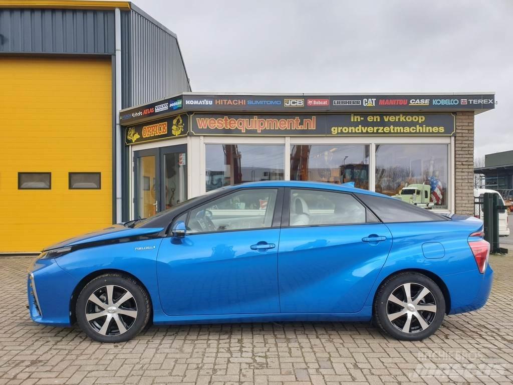 Toyota Mirai 汽车