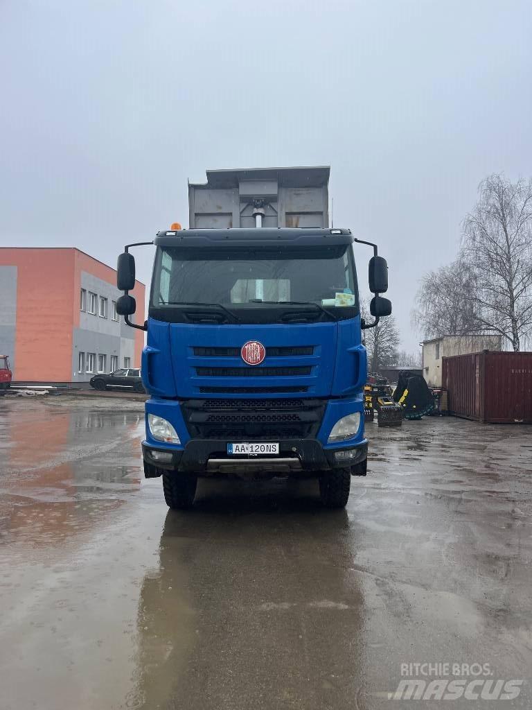 Tatra phoenix 翻斗车\公路型自卸车