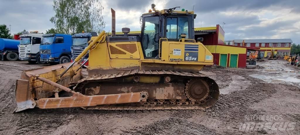 Komatsu D 65 PX-17 履带式推土机