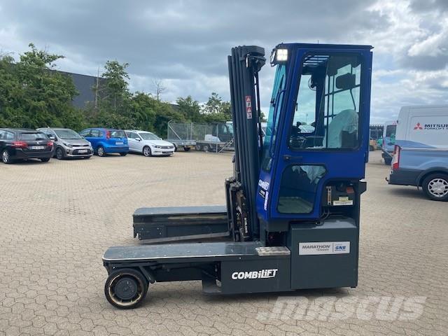 Combilift C4500E 四轮前移式叉车