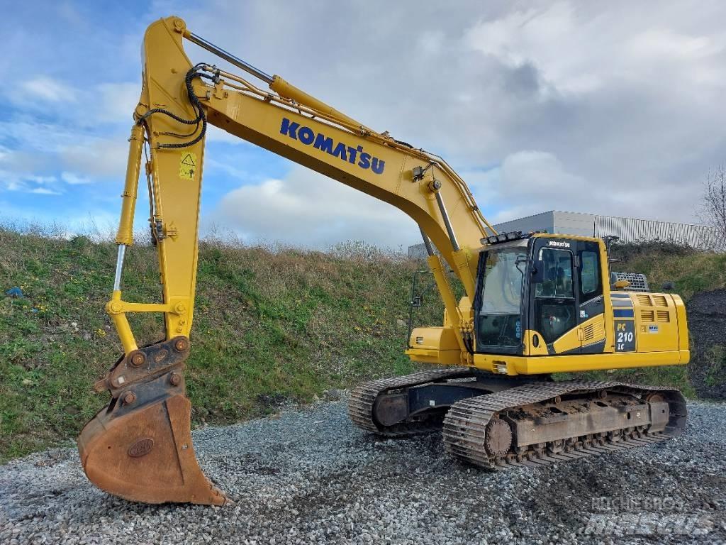 Komatsu PC210LC-11 履带挖掘机