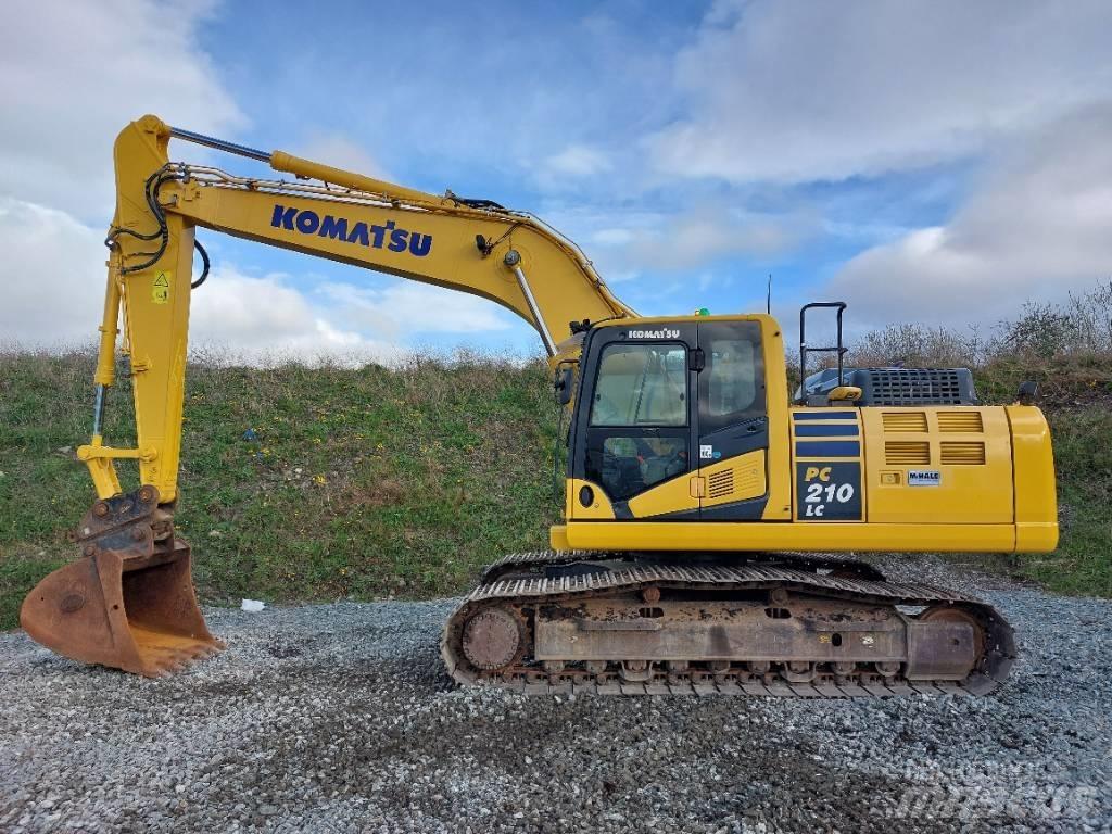 Komatsu PC210LC-11 履带挖掘机