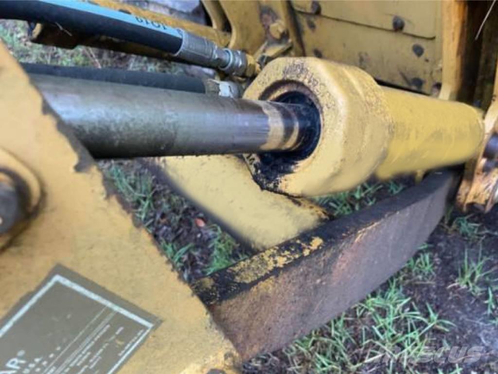 CAT D 5 G 履带式推土机