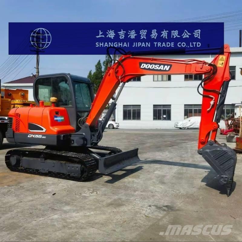 Doosan DX 55 小型挖掘机