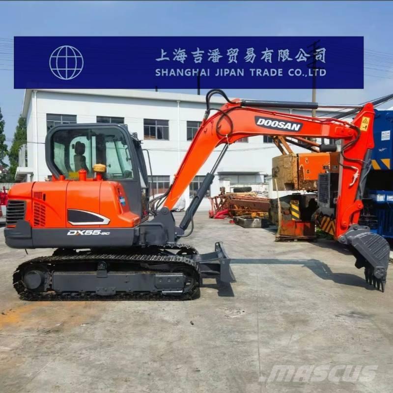 Doosan DX 55 小型挖掘机