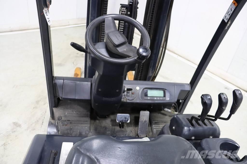 Doosan B20T-7 电动叉车