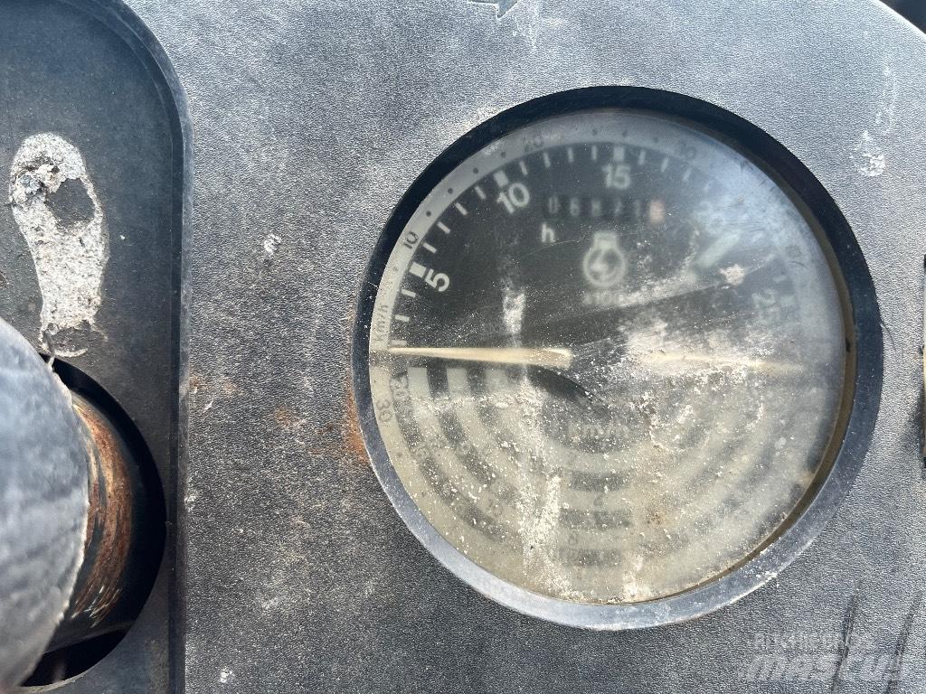 John Deere 2850 拖拉机/农用车
