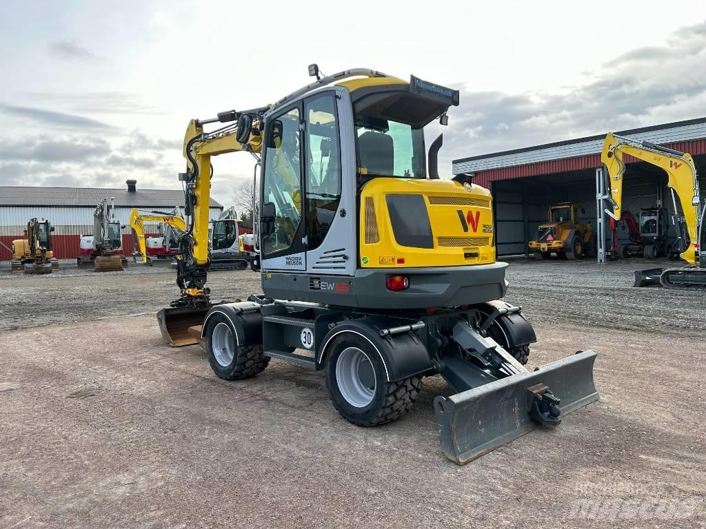 Wacker Neuson EW65 轮式挖掘机