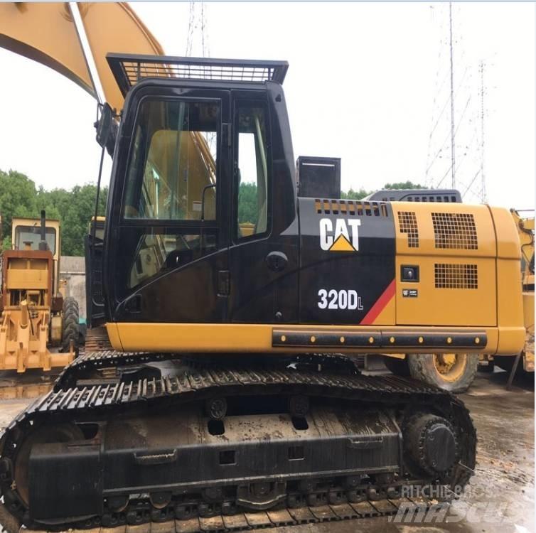 CAT 320D 履带挖掘机