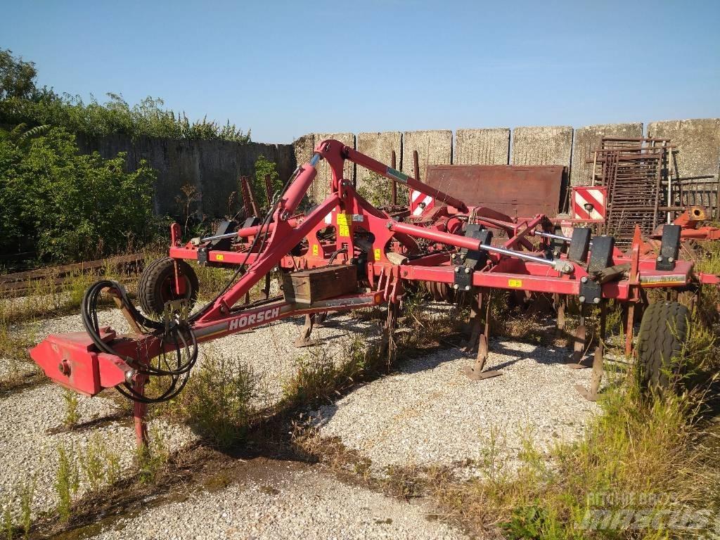 Horsch Terrano 5 FX 手扶中耕机
