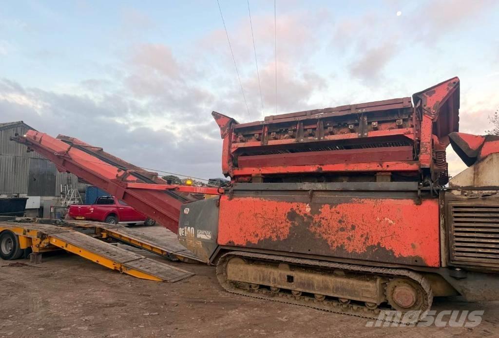 Sandvik QE 140 振动筛