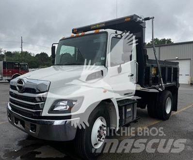 Hino L7 自卸式货车